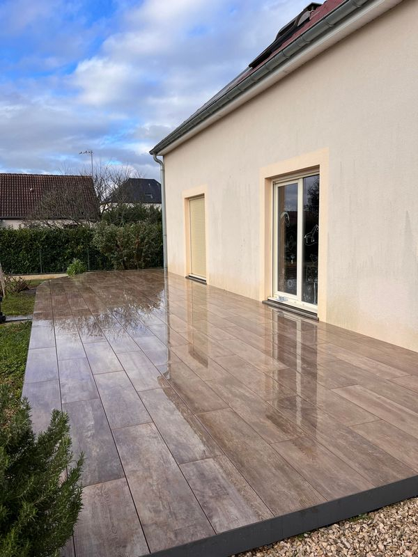 Installation de terrasse, Dijon, L'Art des Jardins