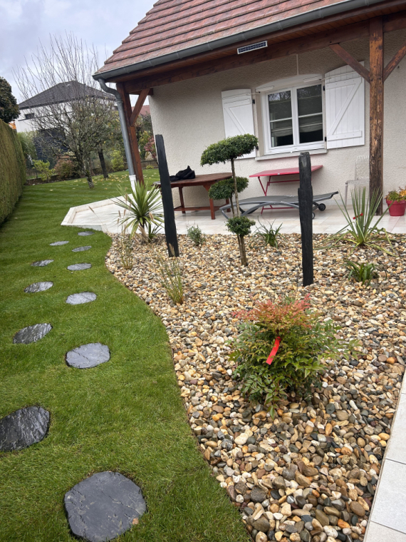 Création d'une allée dans une maison à Dijon, Dijon, L'Art des Jardins